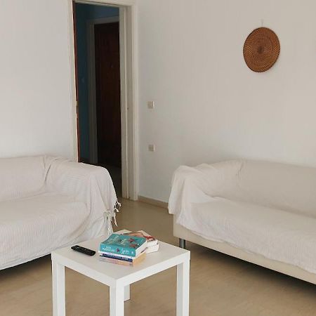 Rena'S Sea View Apartment Artemida  Exterior foto